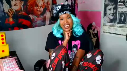 Spookie Baddie online show from July 12, 11:41 pm