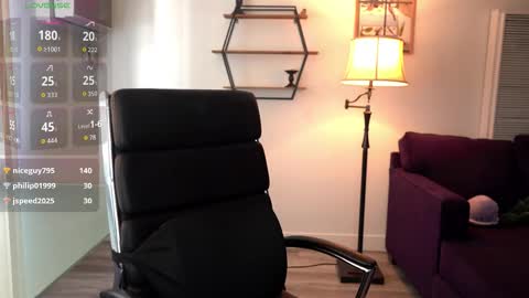 Olivia online show from March 20, 10:48 pm