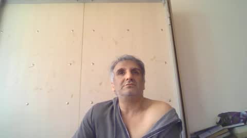 0luvmonkey online show from May 7, 12:34 pm
