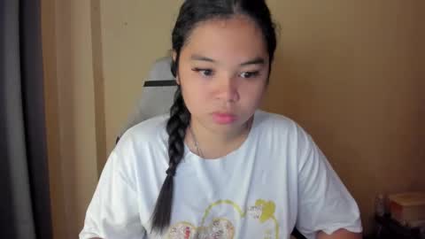 0wwlo0k online show from March 25, 5:03 am