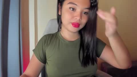 0wwlo0k online show from September 28, 7:17 am