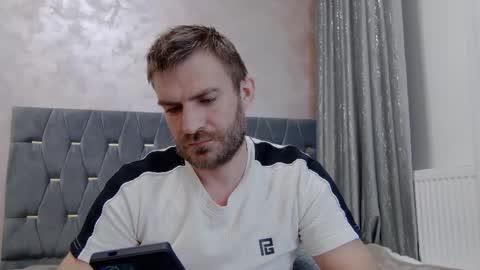 10in_deluxe online show from March 6, 9:08 am