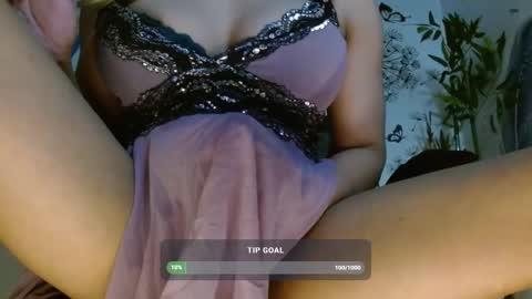 Snapshot of 10inbigcummer chatting on March 3, 10:10 pm Jennifer Atkinson online show from March 3, 10:10 pm