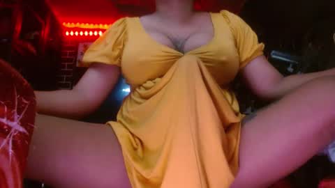  i am trixie im Your Selfsucking Mistress  online show from November 10, 12:02 am