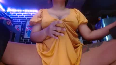  i am trixie im Your Selfsucking Mistress  online show from September 16, 2:02 am