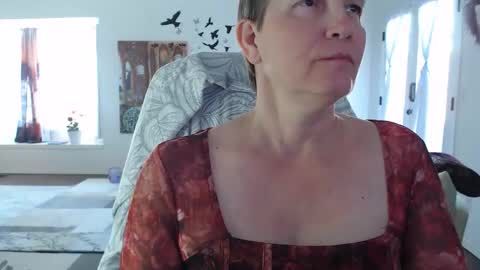 Aurora Willows online show from December 18, 4:35 pm