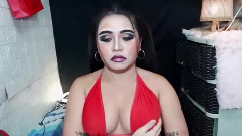 sexy kia online show from May 2, 10:15 pm