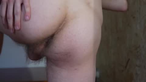 18yr online show from March 7, 11:07 am
