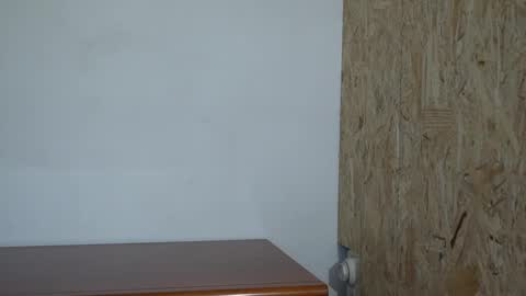 18yr online show from February 27, 11:28 am