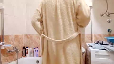 1973man online show from December 22, 5:47 am