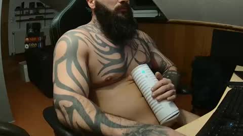 19andre90 online show from March 11, 6:44 pm