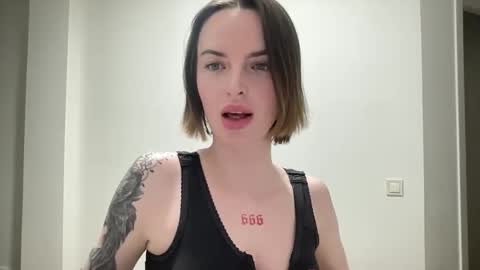 DOVE online show from October 19, 6:56 pm