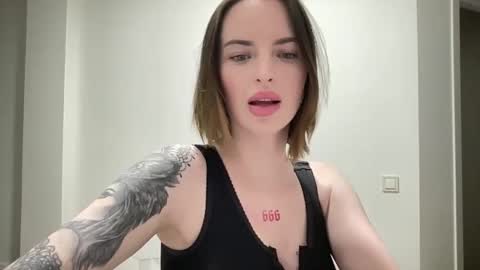 DOVE online show from September 29, 7:13 pm