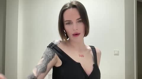 DOVE online show from October 23, 7:37 pm