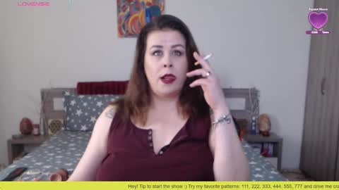 Felicity online show from November 12, 8:16 am