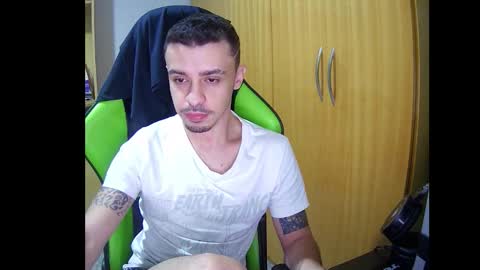 1good_vibes1 online show from December 20, 4:30 am