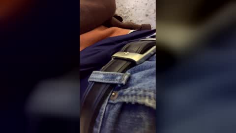 1horney online show from December 20, 7:04 am