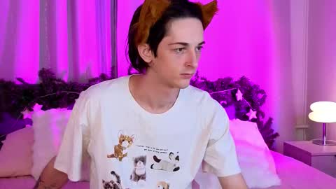 Max online show from January 18, 3:43 pm