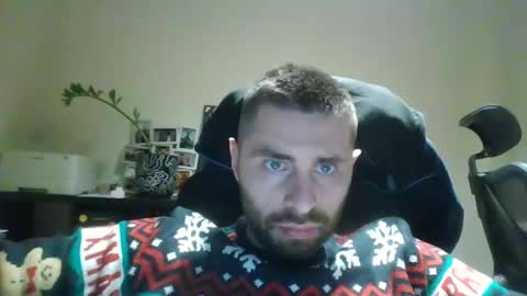 kam online show from December 1, 8:55 pm