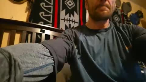 1knightluver69 online show from January 17, 10:40 pm