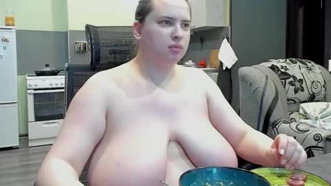 1LINDSEY1 online show from February 25, 2:58 pm