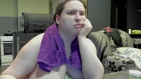 1LINDSEY1 online show from February 25, 10:26 am