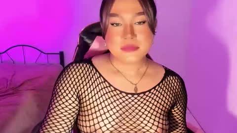 1lovelymess online show from September 19, 4:22 pm