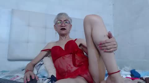 Miss Monserrate online show from December 30, 10:10 am