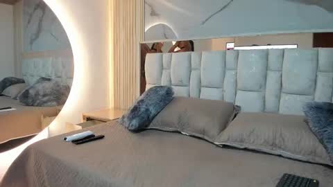 Luisa online show from March 23, 12:21 pm