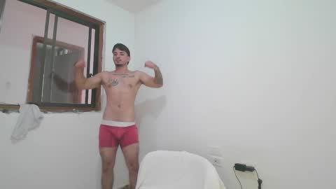 Snapshot of 1sensual chatting on December 15, 6:26 pm 1sensual online show from December 15, 6:26 pm