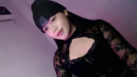 1sexy_kim69 online show from February 3, 9:46 am