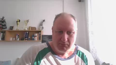 1vaso online show from December 19, 11:07 am