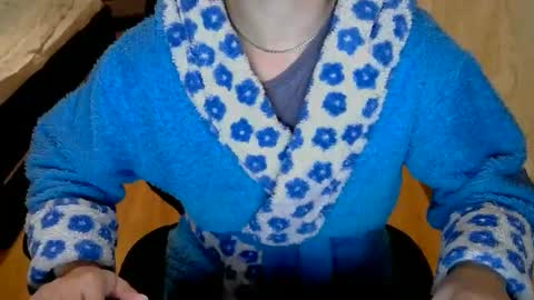 1your_hot_girls online show from February 13, 6:48 pm