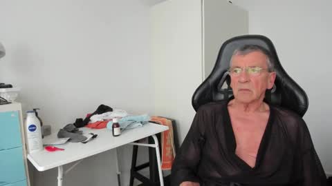 Henk online show from March 13, 3:48 pm