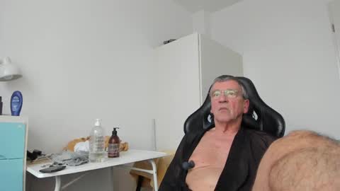 Henk online show from February 20, 4:36 pm