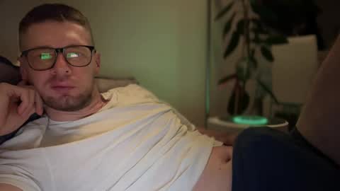 Romano online show from February 25, 9:04 pm