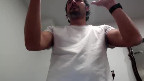 Miguel online show from May 7, 9:43 pm