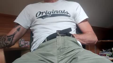 22_acacia_avenue online show from June 14, 6:59 am