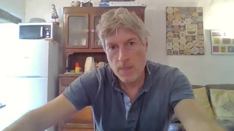 22esserre online show from September 9, 11:10 am