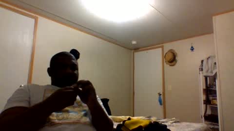 BlacJewels online show from December 15, 1:02 am