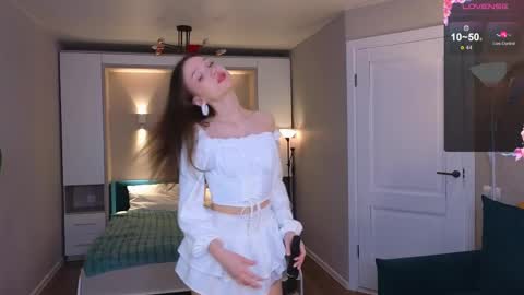 kittens team - Sandra and Kim  online show from March 13, 4:32 pm