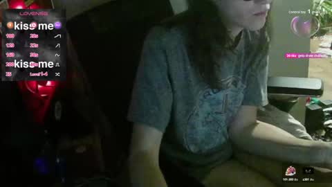 2photogs_raw online show from September 9, 5:40 am