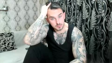 2sexymuscles online show from February 2, 10:06 pm