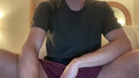 Snapshot of 30mhornyusa chatting on October 2, 12:20 am 30mhornyusa online show from October 2, 12:20 am