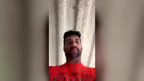3legs online show from July 22, 3:03 pm