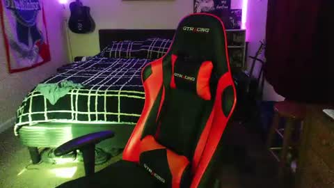 3ndlessmike online show from July 27, 1:41 pm