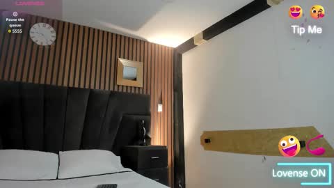 3X NAXAA online show from October 16, 12:38 pm