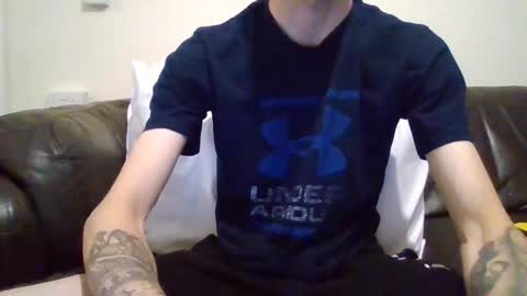 420feetloverr420 online show from September 18, 2:48 am