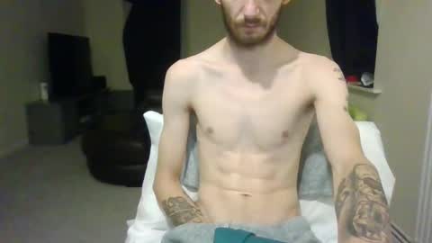 420feetloverr420 online show from October 20, 2:16 am