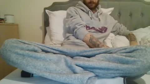 420feetloverr420 online show from November 30, 10:44 am